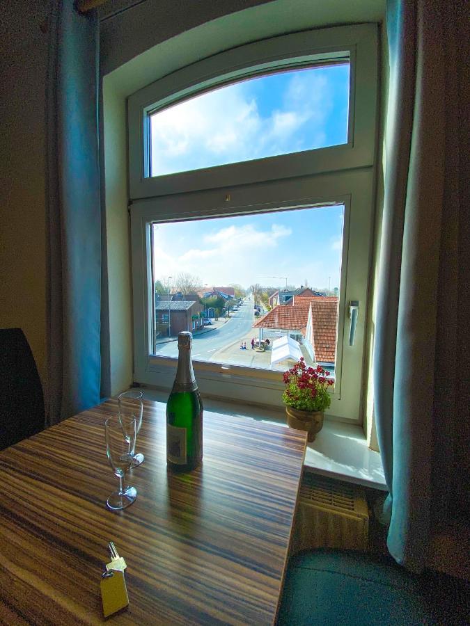 Gaestehaus Am Museumshafen Carolinensiel Kültér fotó